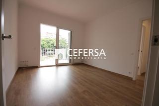 Location Appartement  Carrer de ravella. Ravella  vico piso de 75 m2 recién reformado de 2 habitaciones c Location Appartement  Carrer de ravella. Ravella  vico piso de 75 m2 recién reformado de 2 habitaciones c