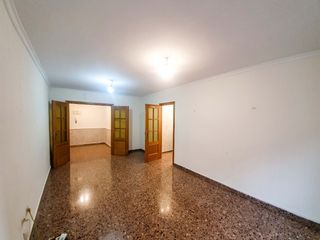 Piso Calle buenavista. Ocasión por zona y precio Piso Calle buenavista. Ocasión por zona y precio