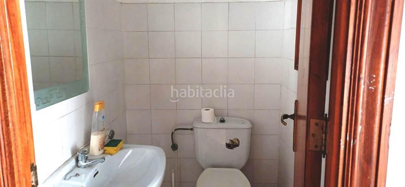 Foto 744a2263-b04e-4299-bff0-dbc1bed17f82. Planta baja local vivienda con jardín en Son Cotoner. en Palma de Mallorca Foto 744a2263-b04e-4299-bff0-dbc1bed17f82. Planta baja local vivienda con jardín en Son Cotoner. en Palma de Mallorca