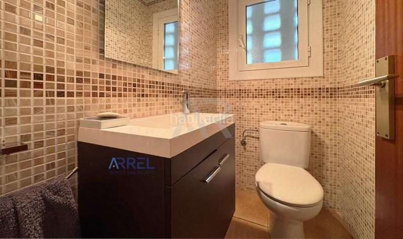 Foto 1cd13255-0e34-42fd-a7b2-7a351efc7d8e. Casa adosada en el centro en Alella Foto 1cd13255-0e34-42fd-a7b2-7a351efc7d8e. Casa adosada en el centro en Alella