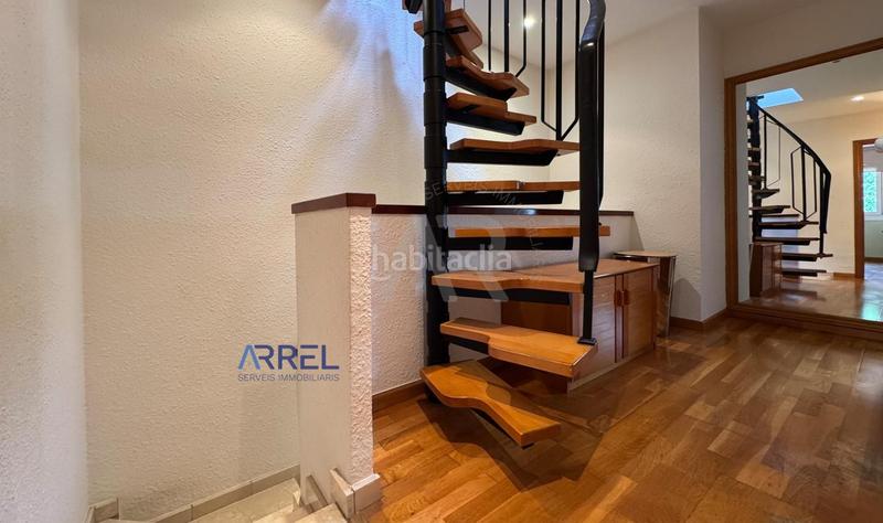 Foto 9a4fec9b-019a-42d6-b378-cc1f6366ce08. Casa adosada en el centro en Alella Foto 9a4fec9b-019a-42d6-b378-cc1f6366ce08. Casa adosada en el centro en Alella