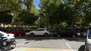 Aparcament cotxe en Calle albocacer, 27. Olvídate de dar vueltas Aparcament cotxe en Calle albocacer, 27. Olvídate de dar vueltas