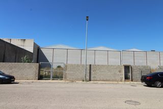 Nau industrial en Calle gregorio ordoñez, 20 a. Solar industrial a la venta en r Nau industrial en Calle gregorio ordoñez, 20 a. Solar industrial a la venta en r