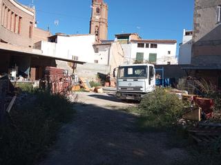 Finca rústica a Almunia de San Juan. En el centro, junto a la iglesia Finca rústica a Almunia de San Juan. En el centro, junto a la iglesia