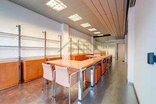 Location Local commercial Avenida cervantes. Oficinalocal comercial en alquiler en el corazón de la pobla de Location Local commercial Avenida cervantes. Oficinalocal comercial en alquiler en el corazón de la pobla de
