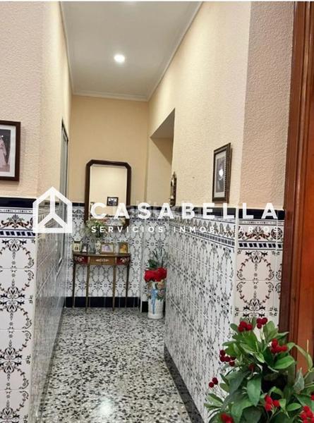 Foto 6a183bf6-2fa3-427d-b200-8daa93b3e5f8. Casa con riscaldamento in Zona Concordia Burjassot Foto 6a183bf6-2fa3-427d-b200-8daa93b3e5f8. Casa con riscaldamento in Zona Concordia Burjassot