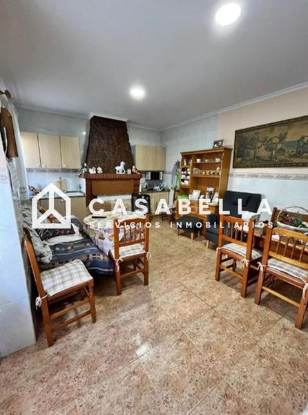 Foto e9e6ed07-424d-40f5-b050-f5496774f320. Casa con riscaldamento in Zona Concordia Burjassot Foto e9e6ed07-424d-40f5-b050-f5496774f320. Casa con riscaldamento in Zona Concordia Burjassot