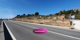 Rural plot in Carretera montblanc (de), 1. Finca para montar negocio a pie de carretera en... Rural plot in Carretera montblanc (de), 1. Finca para montar negocio a pie de carretera en...
