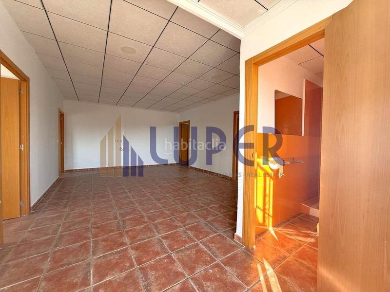Foto 975443ad-1624-42ce-b333-96f0b2e2deb3. Alquiler chalet se alquila adosado en san vicente zona girasoles en Sant Vicent del Raspeig Foto 975443ad-1624-42ce-b333-96f0b2e2deb3. Alquiler chalet se alquila adosado en san vicente zona girasoles en Sant Vicent del Raspeig