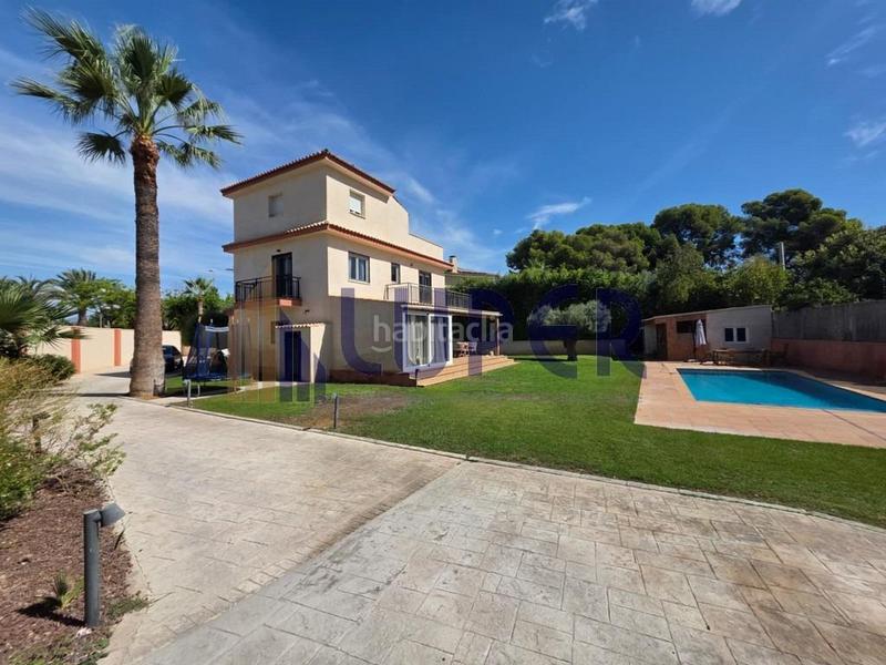 Foto 02272b9c-244b-4a71-9621-f9166a896eb3. Location chalet dans Sol y Luz Sant Vicent del Raspeig Foto 02272b9c-244b-4a71-9621-f9166a896eb3. Location chalet dans Sol y Luz Sant Vicent del Raspeig