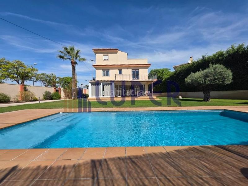 Foto 719927c8-cd59-4505-8554-e99da50a0e46. Location chalet dans Sol y Luz Sant Vicent del Raspeig Foto 719927c8-cd59-4505-8554-e99da50a0e46. Location chalet dans Sol y Luz Sant Vicent del Raspeig