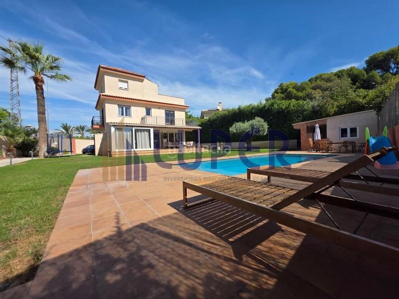 Foto b972999d-f68b-43d2-b95d-399331ba492f. Location chalet dans Sol y Luz Sant Vicent del Raspeig Foto b972999d-f68b-43d2-b95d-399331ba492f. Location chalet dans Sol y Luz Sant Vicent del Raspeig