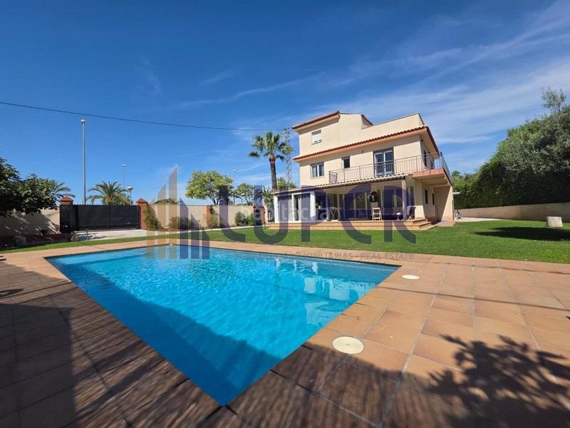 Foto dfa0a9e7-2123-4ec3-93ed-812a39f9e2ff. Miete chalet in Sol y Luz Sant Vicent del Raspeig Foto dfa0a9e7-2123-4ec3-93ed-812a39f9e2ff. Miete chalet in Sol y Luz Sant Vicent del Raspeig