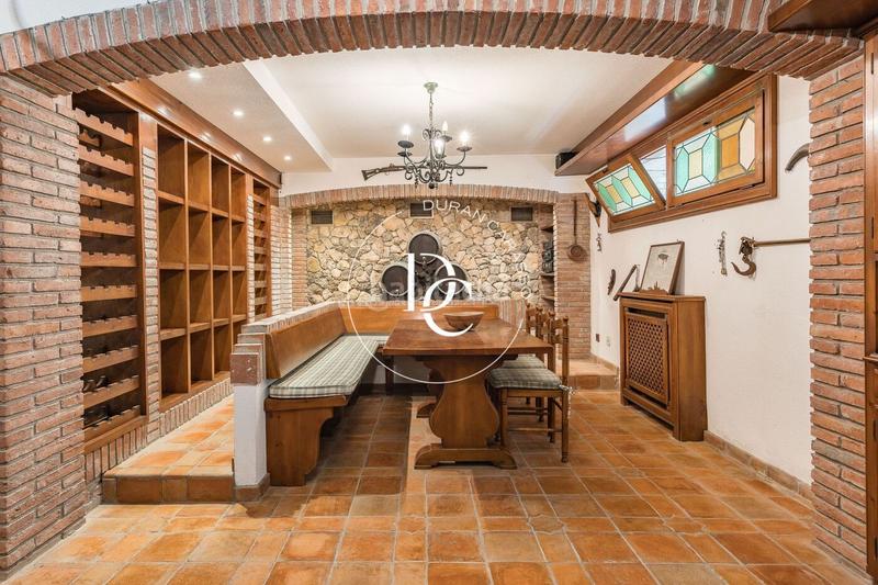 Foto ce72e108-4dee-482b-ae41-9cf9e6571004. Casa amb calefacció aparcament piscina a Can Girona - Terramar - Vinyet Sitges Foto ce72e108-4dee-482b-ae41-9cf9e6571004. Casa amb calefacció aparcament piscina a Can Girona - Terramar - Vinyet Sitges
