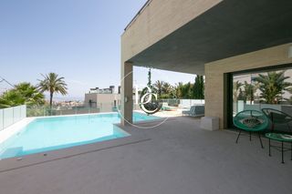 Casa en Vallpineda-Santa Bàrbara. El glamour de vallpineda Casa en Vallpineda-Santa Bàrbara. El glamour de vallpineda