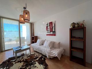 Location Appartement Carrer de segovia. Magnifico piso en roca llisa con piscina Location Appartement Carrer de segovia. Magnifico piso en roca llisa con piscina