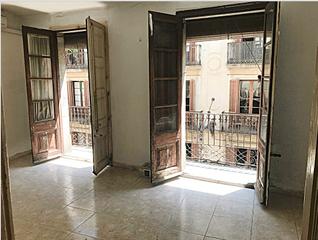 Piso en Gòtic. En venta piso a reformar en el corazón histórico de barcelona Piso en Gòtic. En venta piso a reformar en el corazón histórico de barcelona