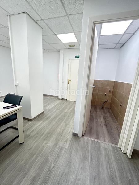 Foto 74f2d19a-982b-44f9-b8ee-a2220456cd5e. Oficina a passeig de verdum 12 a Porta Barcelona Foto 74f2d19a-982b-44f9-b8ee-a2220456cd5e. Oficina a passeig de verdum 12 a Porta Barcelona