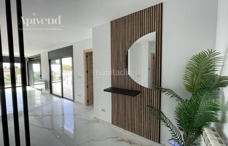 Foto 673ab700-7d44-463c-88a7-2bff7802fccf. Chalet avec chauffage parking piscine dans Nord Roses Foto 673ab700-7d44-463c-88a7-2bff7802fccf. Chalet avec chauffage parking piscine dans Nord Roses