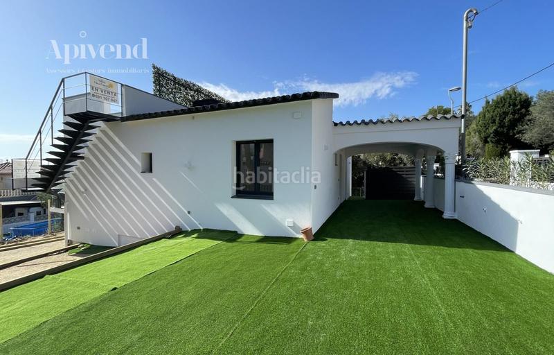 Foto 75afbb4c-ec3b-4a2c-bf7d-50e80688d4d3. Chalet avec chauffage parking piscine dans Nord Roses Foto 75afbb4c-ec3b-4a2c-bf7d-50e80688d4d3. Chalet avec chauffage parking piscine dans Nord Roses