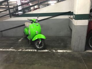 Parking moto en Carrer mallorca, 419. 1 moto gran o 2 motos petites Parking moto en Carrer mallorca, 419. 1 moto gran o 2 motos petites
