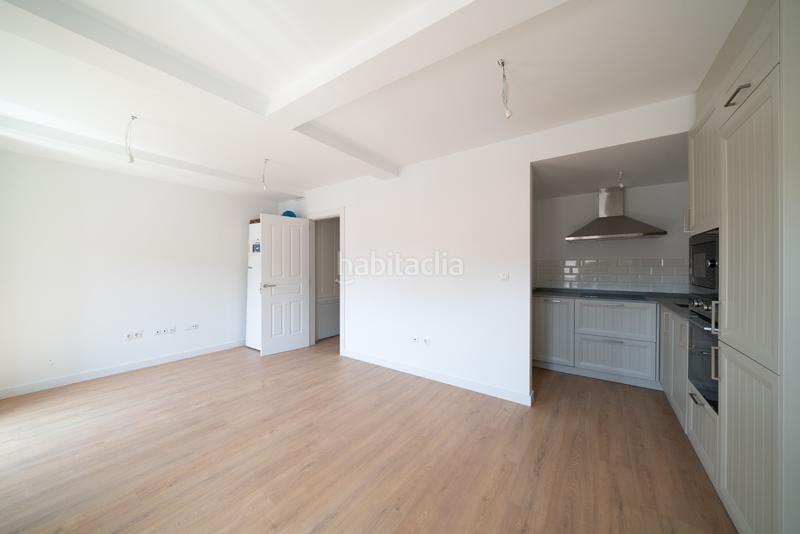 Foto 9f0bd90a-4c03-47f2-8900-10fe890014c4. Piso en calle cantabria 14 en Campoo de Enmedio Foto 9f0bd90a-4c03-47f2-8900-10fe890014c4. Piso en calle cantabria 14 en Campoo de Enmedio