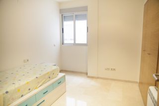 Rent Flat in Partida beniteixir, 3. Piso moderno con calefacción Rent Flat in Partida beniteixir, 3. Piso moderno con calefacción
