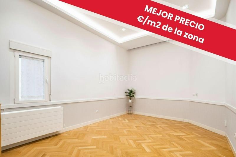 Foto e8f2fbfe-7e00-45e2-bd80-e3cb406e73f9. Pis a paseo reina cristina 5 a Jerónimos Madrid Foto e8f2fbfe-7e00-45e2-bd80-e3cb406e73f9. Pis a paseo reina cristina 5 a Jerónimos Madrid