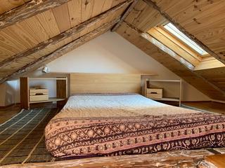 Dúplex a Universidad-Malasaña. Exclusiva de globalpiso dúplex abuhardillado en venta en malasañ Dúplex a Universidad-Malasaña. Exclusiva de globalpiso dúplex abuhardillado en venta en malasañ