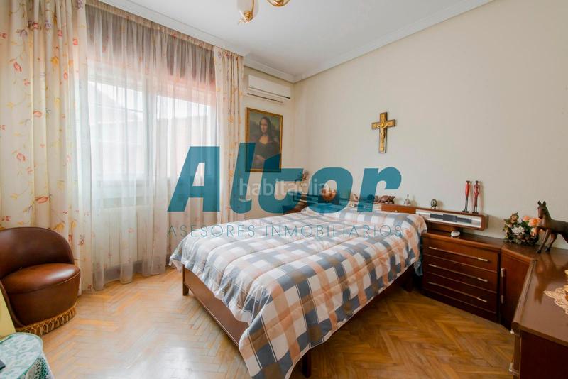 Foto 3df7e4dd-7624-43fa-9ecc-b4cbdf3a8eff. Casa a schiera con riscaldamento parcheggio piscina in Villalbilla Foto 3df7e4dd-7624-43fa-9ecc-b4cbdf3a8eff. Casa a schiera con riscaldamento parcheggio piscina in Villalbilla