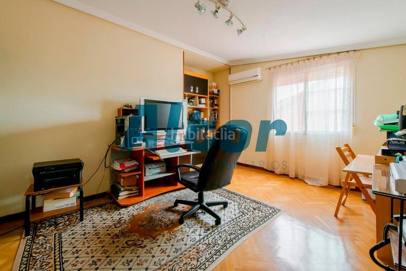 Foto 469570bb-7757-4a24-889c-e4517b3b5ffd. Casa a schiera con riscaldamento parcheggio piscina in Villalbilla Foto 469570bb-7757-4a24-889c-e4517b3b5ffd. Casa a schiera con riscaldamento parcheggio piscina in Villalbilla