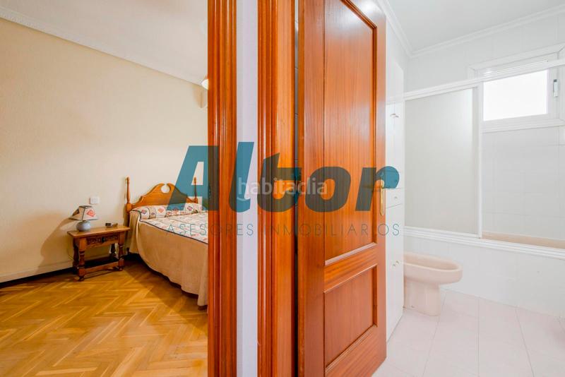 Foto ae974564-5d9f-493b-bcae-d08187c2196a. Casa a schiera con riscaldamento parcheggio piscina in Villalbilla Foto ae974564-5d9f-493b-bcae-d08187c2196a. Casa a schiera con riscaldamento parcheggio piscina in Villalbilla