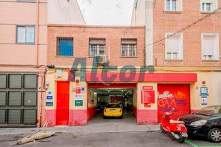 Edifici  N/a. Edificio y local en calle de los molinos Edifici  N/a. Edificio y local en calle de los molinos