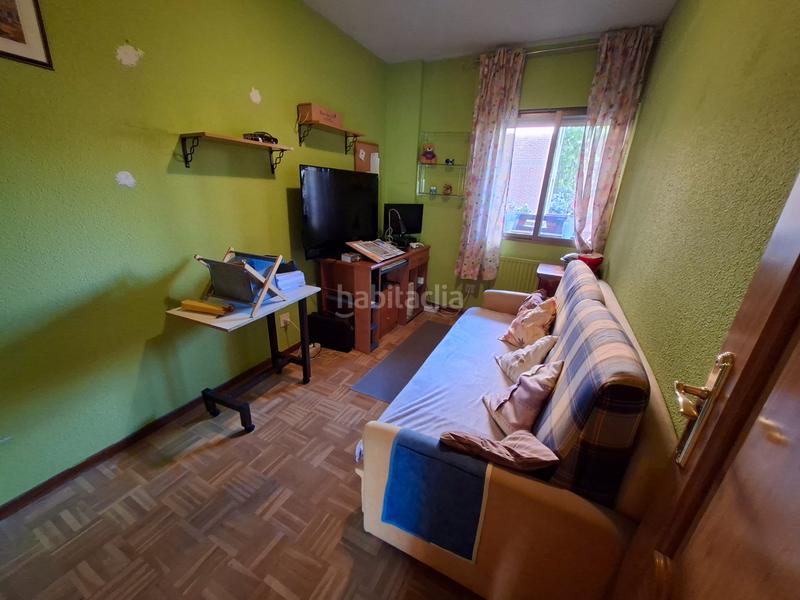Foto 1a6d58ff-a927-46cc-bb49-d14bed323bce. Pis amb calefacció a Centro Alcobendas Foto 1a6d58ff-a927-46cc-bb49-d14bed323bce. Pis amb calefacció a Centro Alcobendas