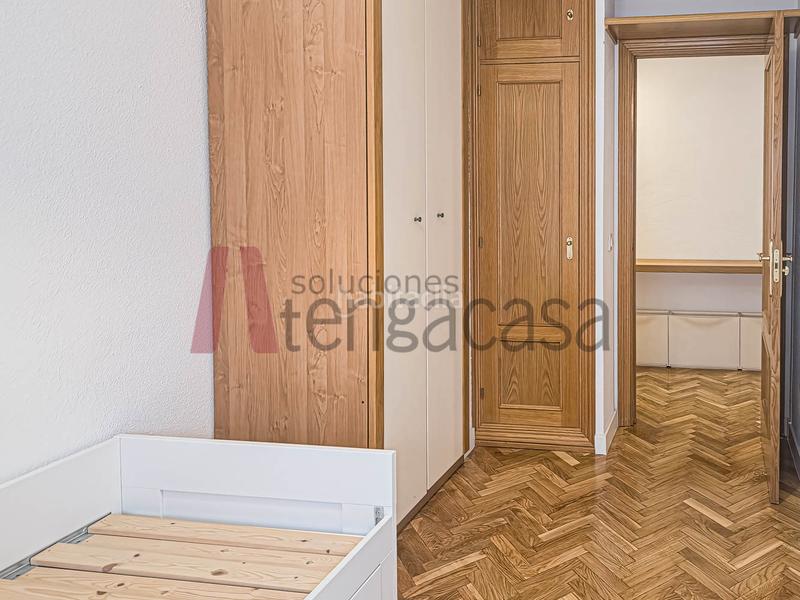 Foto 173bb2be-b0a9-4a07-9803-5f5399b1eb53. Rent flat with heating parking in Quintana Madrid Foto 173bb2be-b0a9-4a07-9803-5f5399b1eb53. Rent flat with heating parking in Quintana Madrid