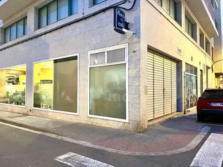 Aparcament cotxe a Avenida de la rapita 72 72 72 Aparcament cotxe a Avenida de la rapita 72 72 72