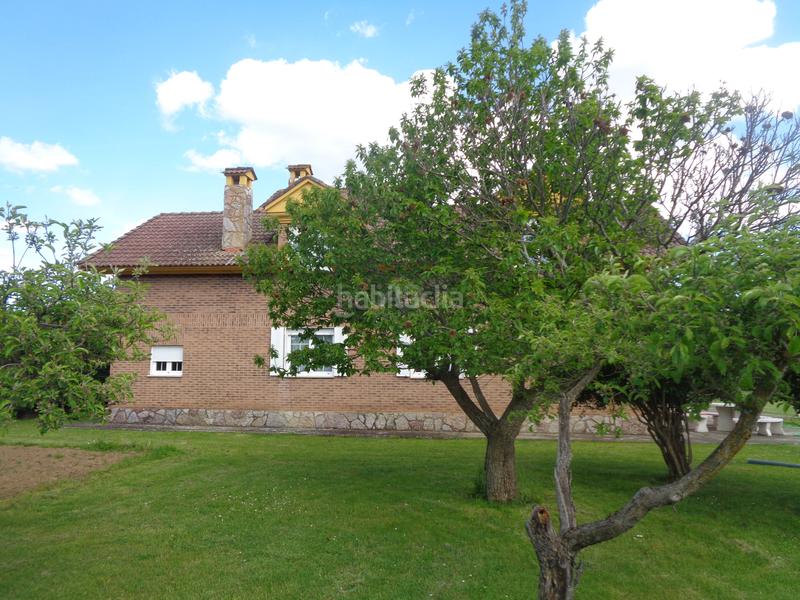 Foto 54fd69bb-27fd-41ee-922f-f43489d512f7. Maison avec chauffage parking piscine dans Garrafe de Torío Foto 54fd69bb-27fd-41ee-922f-f43489d512f7. Maison avec chauffage parking piscine dans Garrafe de Torío