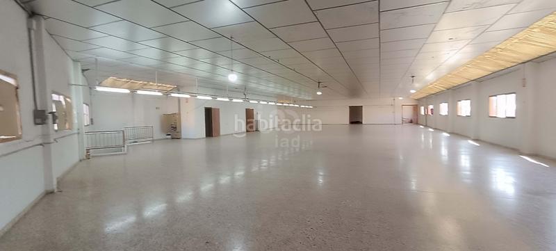 Foto e899750b-61c7-4f62-89f2-b1bdd9885909. Edificio in Albatera Foto e899750b-61c7-4f62-89f2-b1bdd9885909. Edificio in Albatera