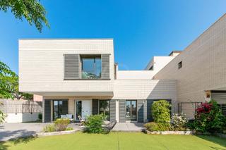 Casa bifamiliare in Carrer de la pagesia 68 Casa bifamiliare in Carrer de la pagesia 68