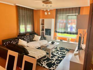 Maison jumelée à Trobajo del camino Maison jumelée à Trobajo del camino