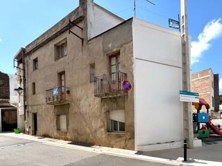 Edificio en Godall Edificio en Godall