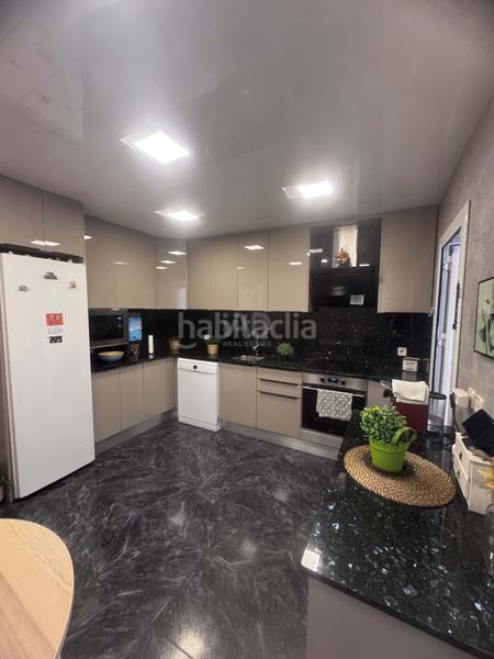 Foto 6178390c-662c-4647-83a5-d2ff60cbe358. Pis amb calefacció a Riu Sud Santa Coloma de Gramenet Foto 6178390c-662c-4647-83a5-d2ff60cbe358. Pis amb calefacció a Riu Sud Santa Coloma de Gramenet