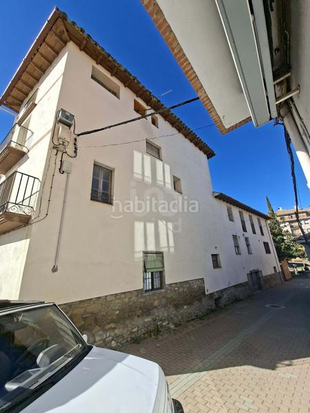 Foto 2ebf9399-2eba-4802-8055-7eafebdd9232. Casa amb calefacció aparcament a Graus Foto 2ebf9399-2eba-4802-8055-7eafebdd9232. Casa amb calefacció aparcament a Graus