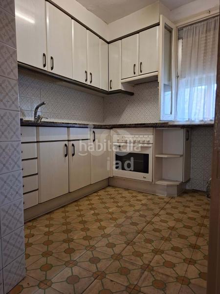 Foto 6bed9e45-d811-49c8-b97c-fcd9f294a32e. Casa amb calefacció aparcament a Graus Foto 6bed9e45-d811-49c8-b97c-fcd9f294a32e. Casa amb calefacció aparcament a Graus