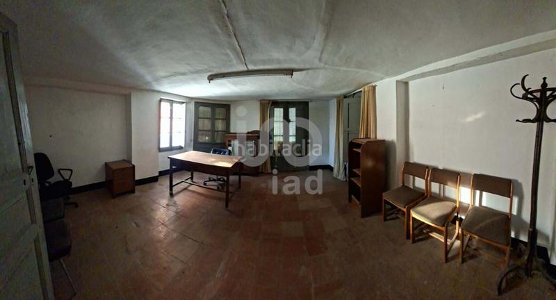 Foto 7f45d1a1-7ffa-4a2d-9d18-d1d5c4a25e69. Casa amb calefacció aparcament a Graus Foto 7f45d1a1-7ffa-4a2d-9d18-d1d5c4a25e69. Casa amb calefacció aparcament a Graus