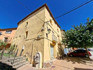 Edifici a Puebla de Castro (La) Edifici a Puebla de Castro (La)