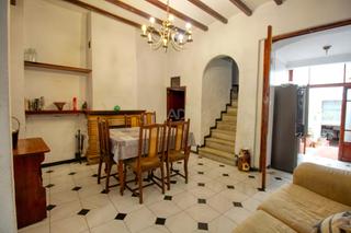 Edifici a Oliva Pueblo Edifici a Oliva Pueblo