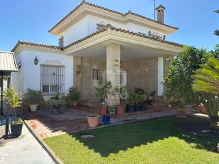 Chalet en Los Gallos Chalet en Los Gallos