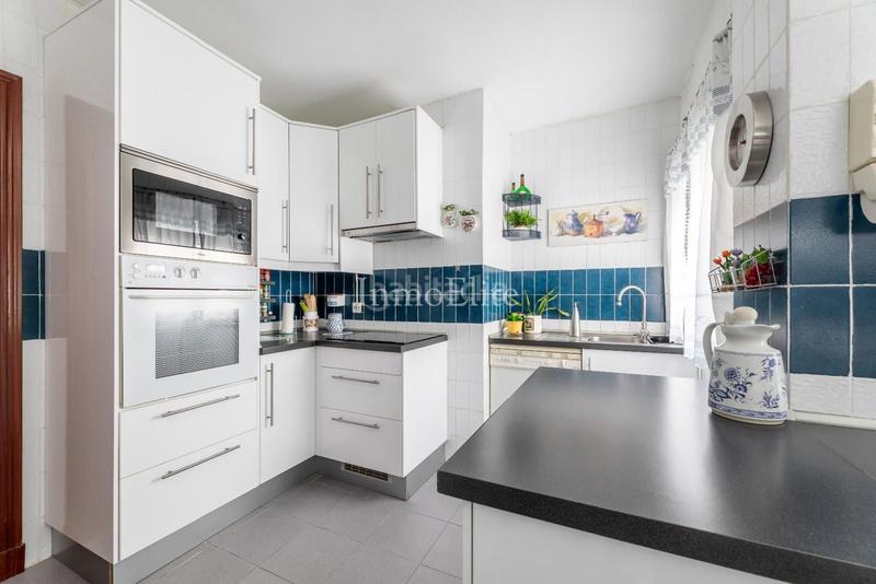 Foto 8f861bd4-ef94-4163-873c-a609483d6498. Duplex avec chauffage dans Casco Antiguo Majadahonda Foto 8f861bd4-ef94-4163-873c-a609483d6498. Duplex avec chauffage dans Casco Antiguo Majadahonda