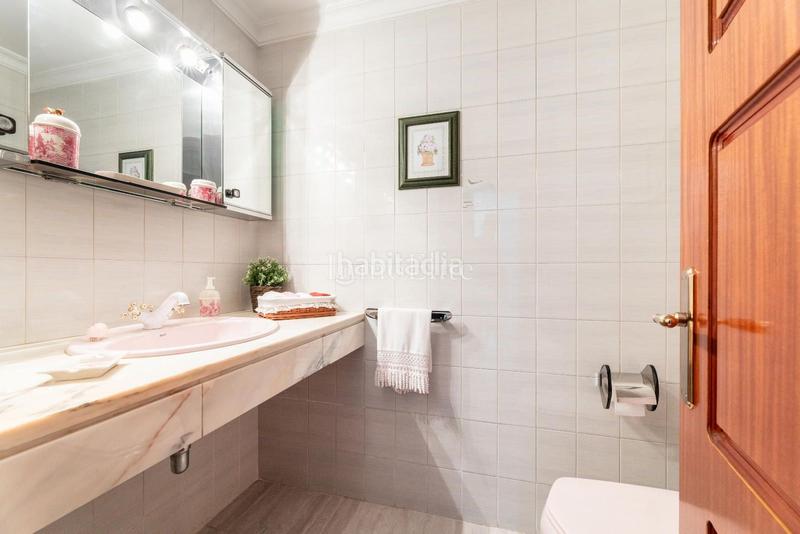 Foto c04dbb92-0ff1-4841-be66-00740e8c5d40. Duplex avec chauffage dans Casco Antiguo Majadahonda Foto c04dbb92-0ff1-4841-be66-00740e8c5d40. Duplex avec chauffage dans Casco Antiguo Majadahonda